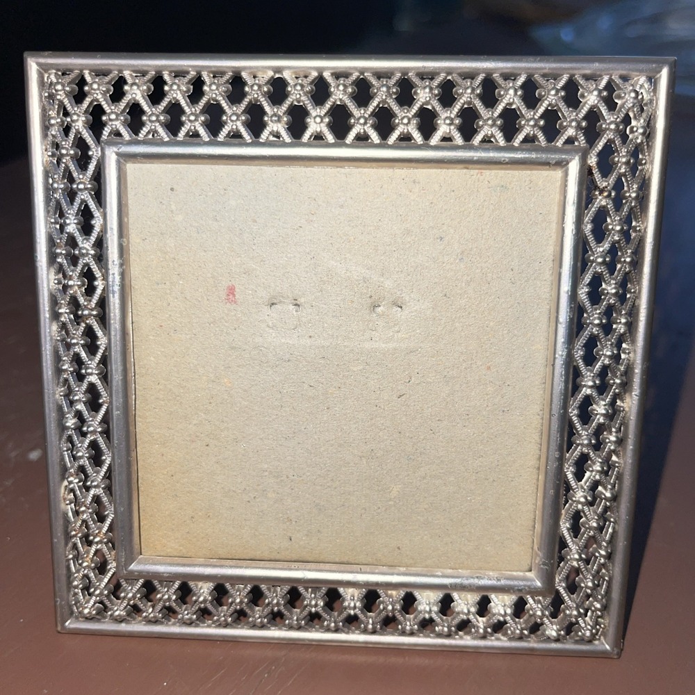 Metal Silver Picture Frame Ornate  Elegant Design‎ Fits 3 X 3 Photo